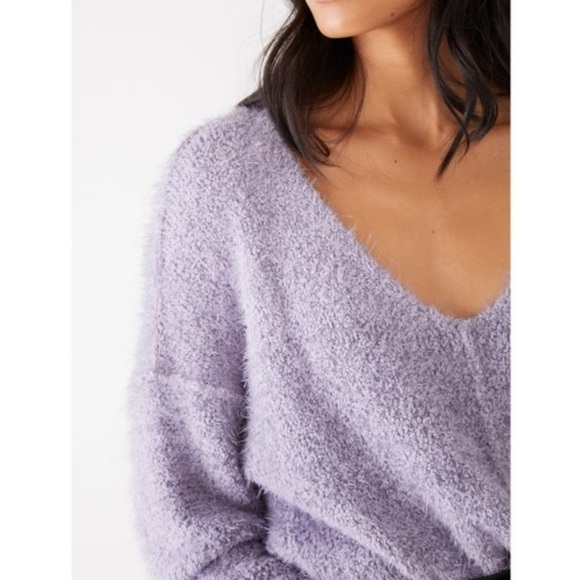 Free People Icing V-Neck Fuzzy Eyelash Slouchy Size L - Picture 2 of 10